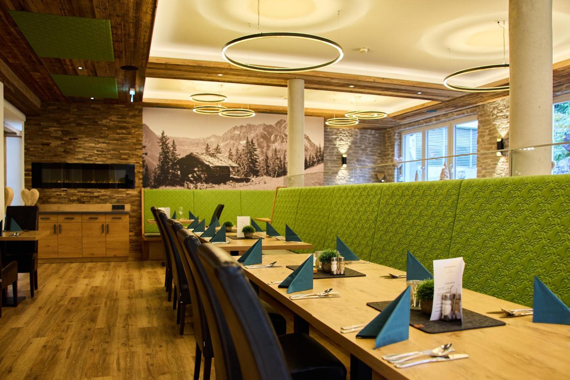 Aparthotel Kleinwalsertal Миттелберг Экстерьер фото
