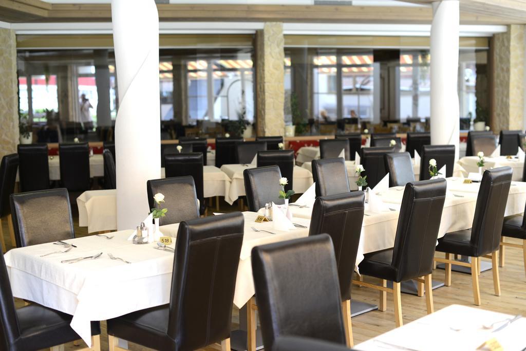 Aparthotel Kleinwalsertal Миттелберг Экстерьер фото